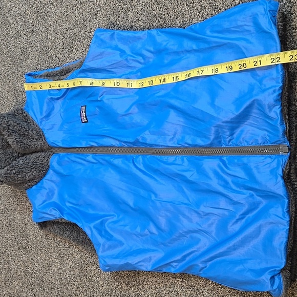 Patagonia Women Blue Reversible Fleece Vest Sz XXS - Picture 2 of 5